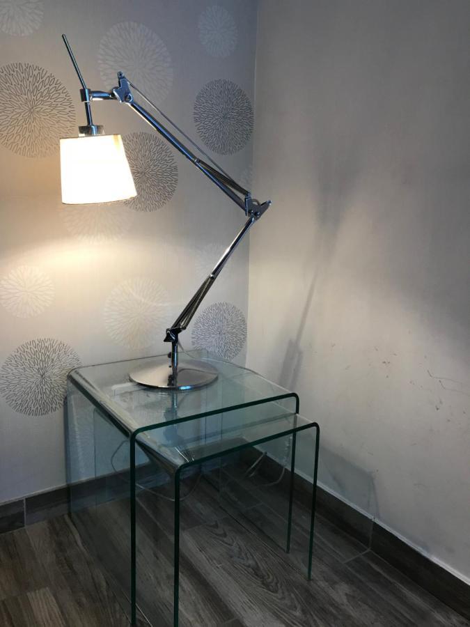 Designer Central Apartment With Terrace & Free Parking Berlim Exterior foto