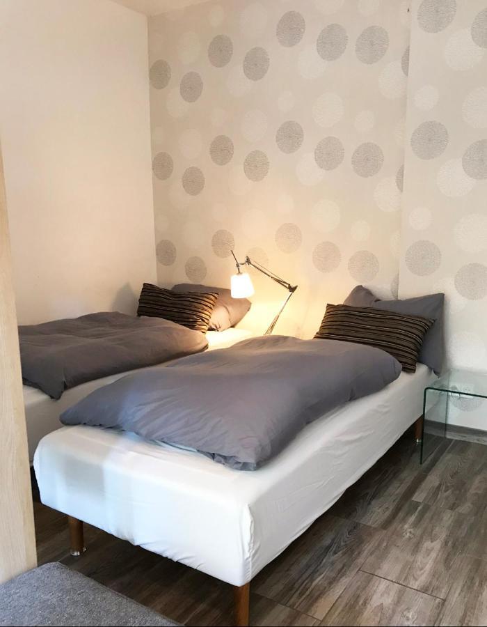 Designer Central Apartment With Terrace & Free Parking Berlim Exterior foto